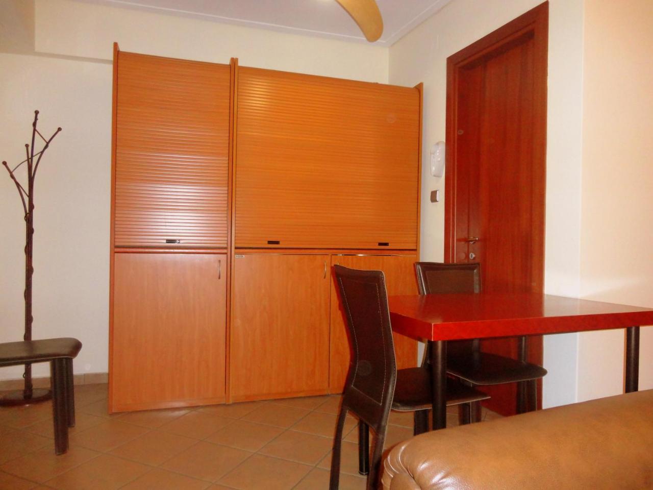 Lirio Guest House Makrakómi Екстериор снимка